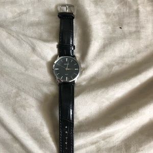 Kasiny quartz leather black band watch
